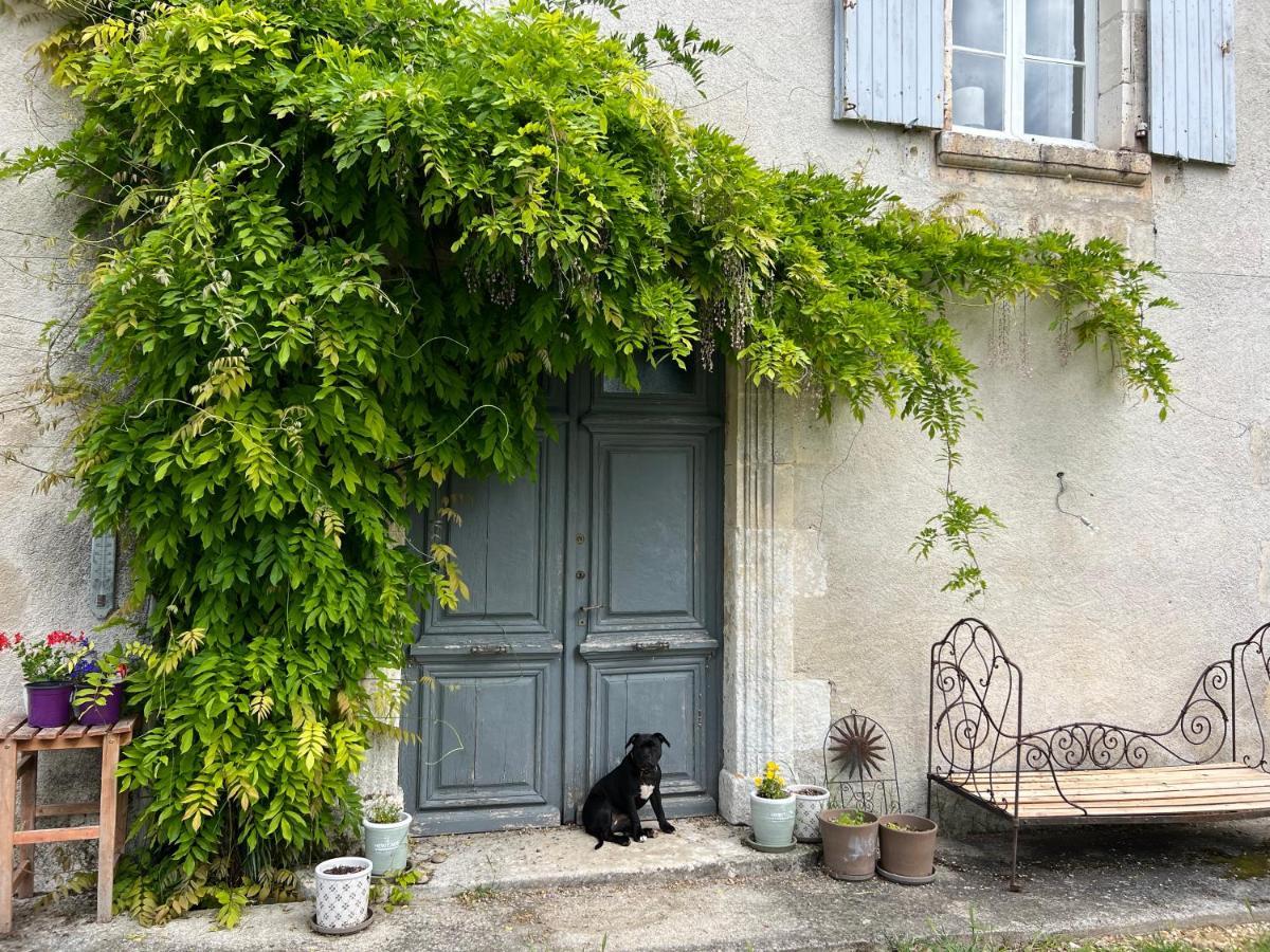 Le Loriot Bed and Breakfast Champagne-et-Fontaine Eksteriør billede